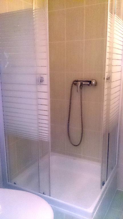 Pelikan Vendeghaz Hotel Szolnok Luaran gambar